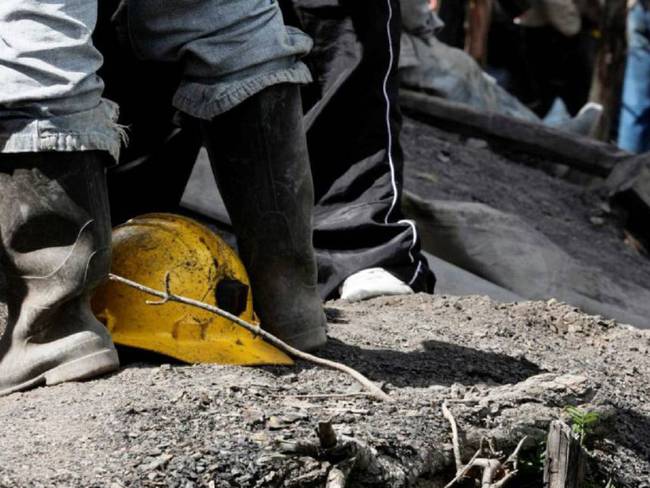 Hallan sin vida a cinco mineros en socavón de Samacá, Boyacá