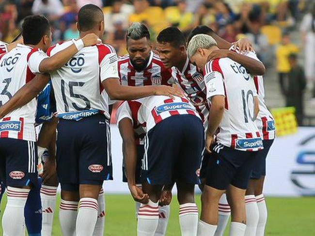 Jugadores del Junior de Barranquilla previo al partido ante Atlético Bucaramanga / Foto: @JuniorClubSA
