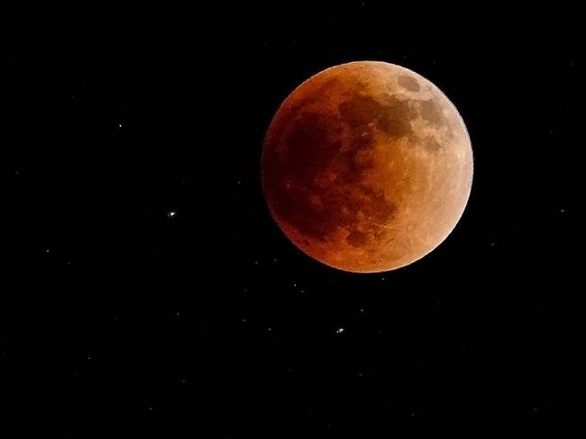 Eclipse de Luna roja. Imágen de referencia.