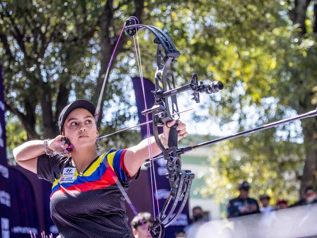 Sara López está brillando en el Mundial de Tiro con Arco.  (Photo by Dean Alberga/Handout/World Archery Federation via Getty Images )