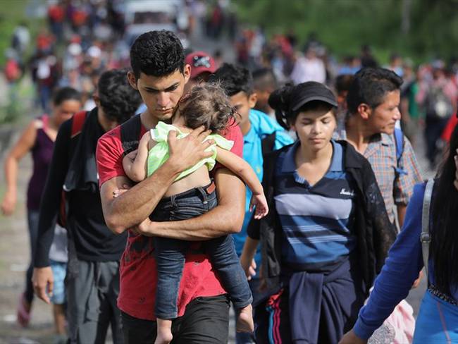 Los migrantes sufren una gran mentira, no se  les darán alivios económicos si llegan a la frontera con Estados Unidos con menores de edad: Pablo César García . Foto: Getty Images
