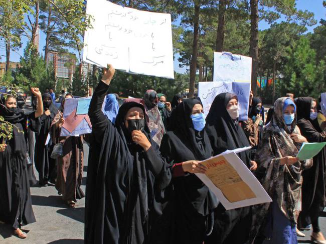 Protesta de mujeres en Afganistán