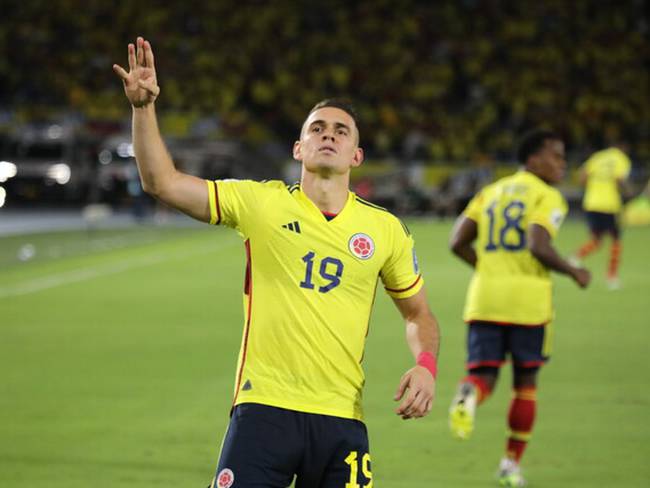Santos Borré con la Selección Colombia