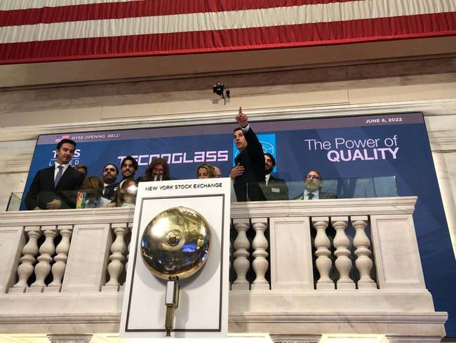 La empresa Tecnoglass dio apertura a la Bolsa de Valores de Nueva York. Foto: Caracol Radio