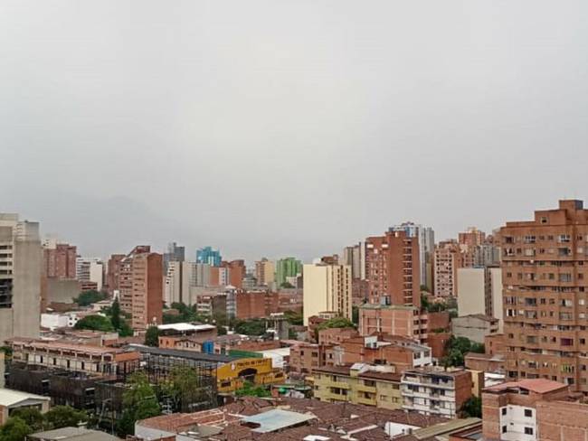 Tormenta generó 431 descargas eléctricas en Medellín