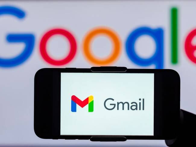 Gmail / (Idrees Abbas/SOPA Images/LightRocket via Getty Images)