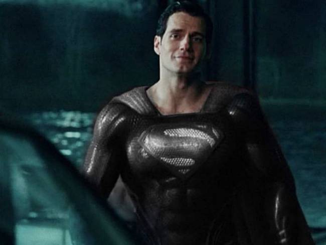 Zack Snyder revela una escena del Superman Negro de Liga de la Justicia