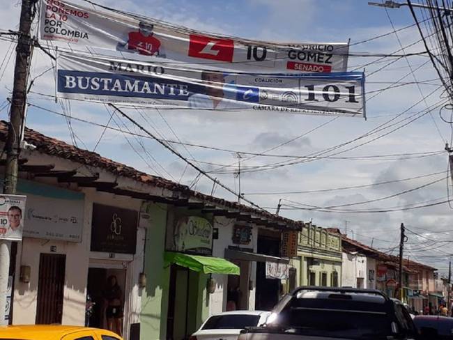 En Santander de Quilichao, norte del Cauca, predomina la publicidad política de los partidios tradicionales, pero brilla por su ausencia la de los candidatos a las curules de Paz.