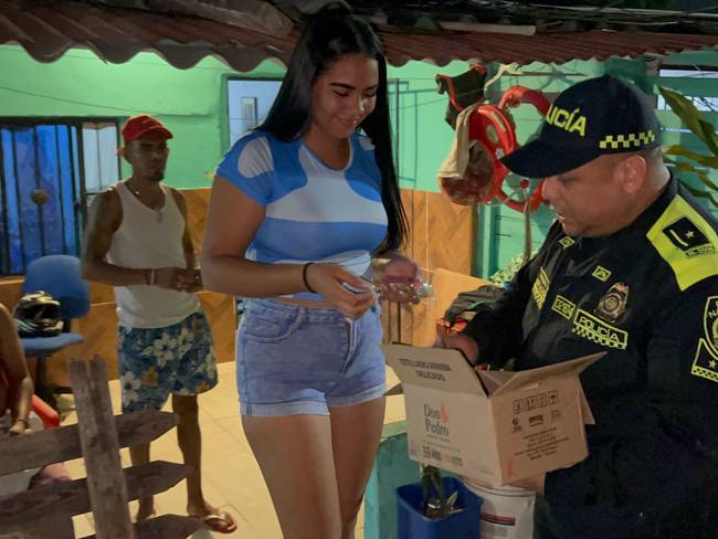 4 personas capturadas, 13 kilos de pólvora y 50 pastillas de clonazepam incautadas en Cartagena