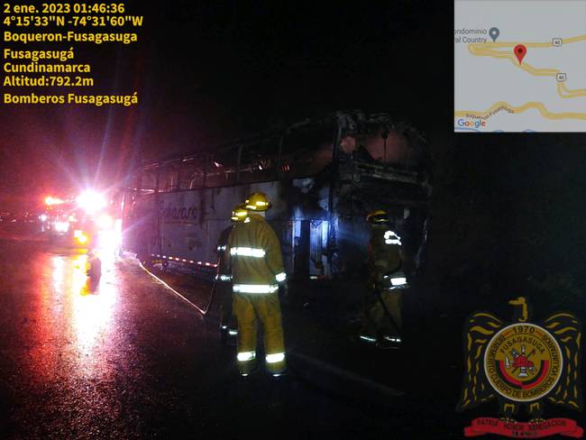 Bus que cubría la ruta Bogotá – Cali se incendió en la vía a Girardot