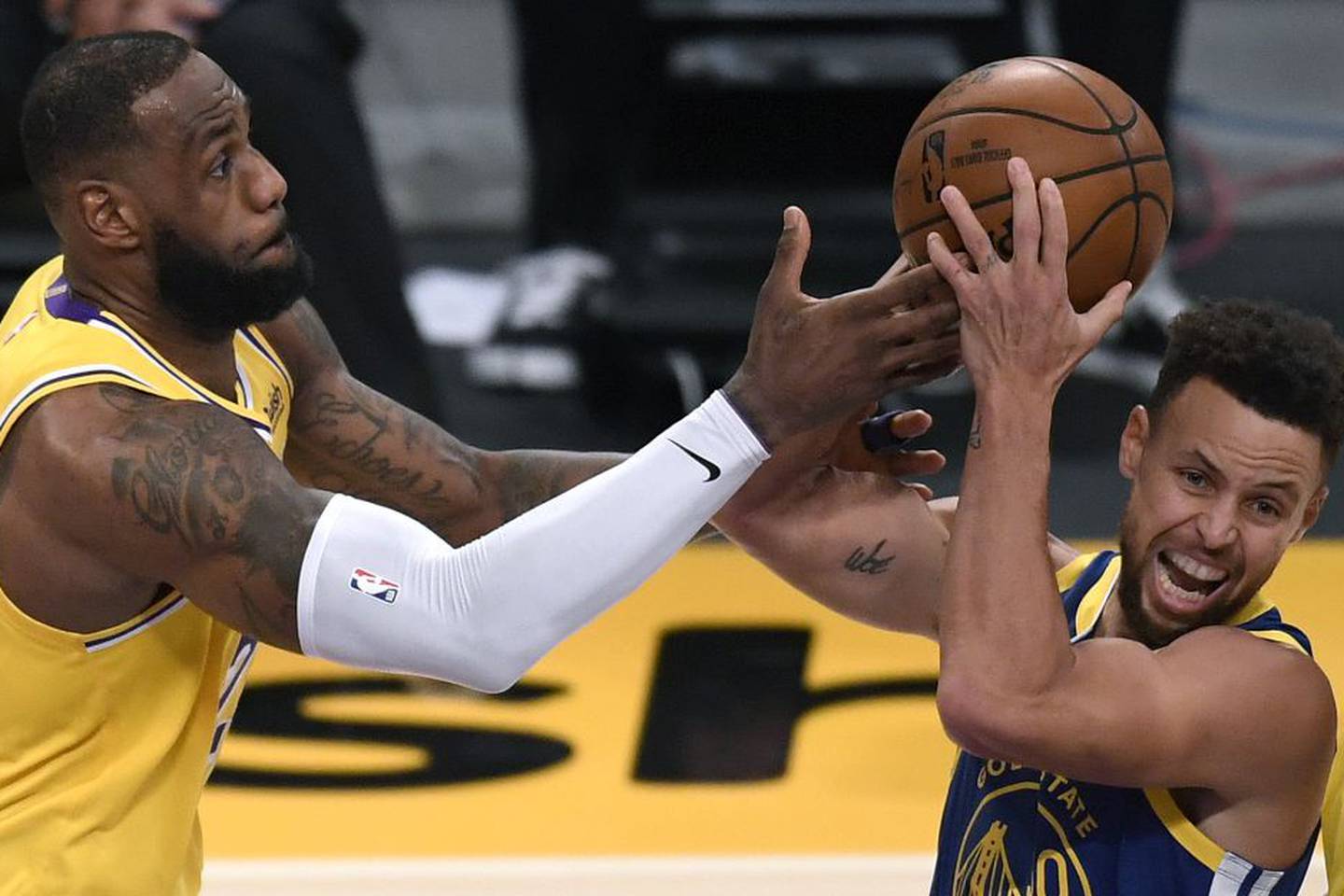 Lakers - Warriors NBA Los Lakers de LeBron enfrentarán a los Warriors de  Curry en el Play-in : Los Lakers de LeBron enfrentarán a los Warriors de  Curry en el Play-in