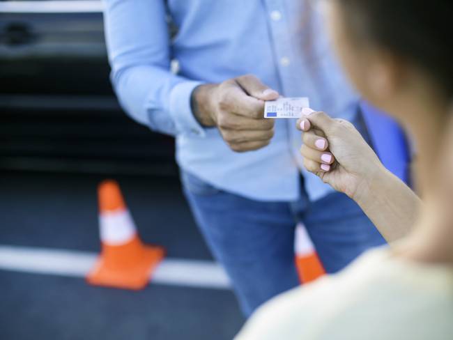 Razones por las cuales pueden perder su licencia de conducción. Foto: Getty Images.