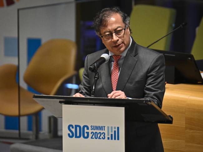 New York (United States), 18/09/2023.- Colombia&#039;s President Gustavo Petro speaks during a high-level meeting of the United Nations&#039; Sustainable Development Goals (SDG) summit on the sidelines of this week&#039;Äôs General Debate of the United Nations General Assembly at UN Headquarters in New York, New York, USA, 18 September 2023. (Nueva York) EFE/EPA/MIGUEL RODRIGUEZ
