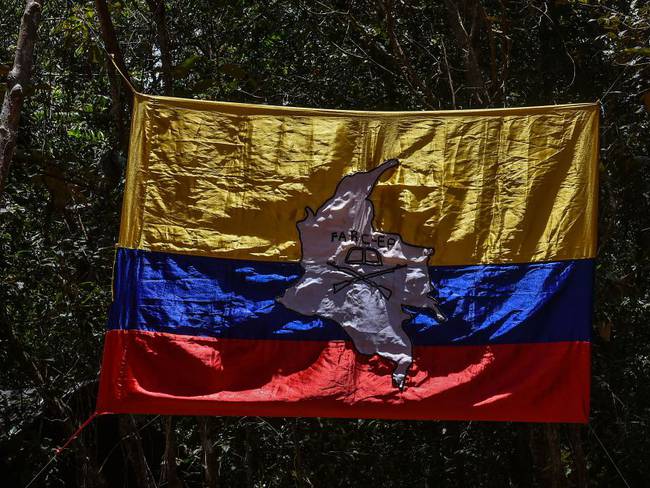 Hijo de diplomático asesinado por FARC busca indemnización $42 millones USD