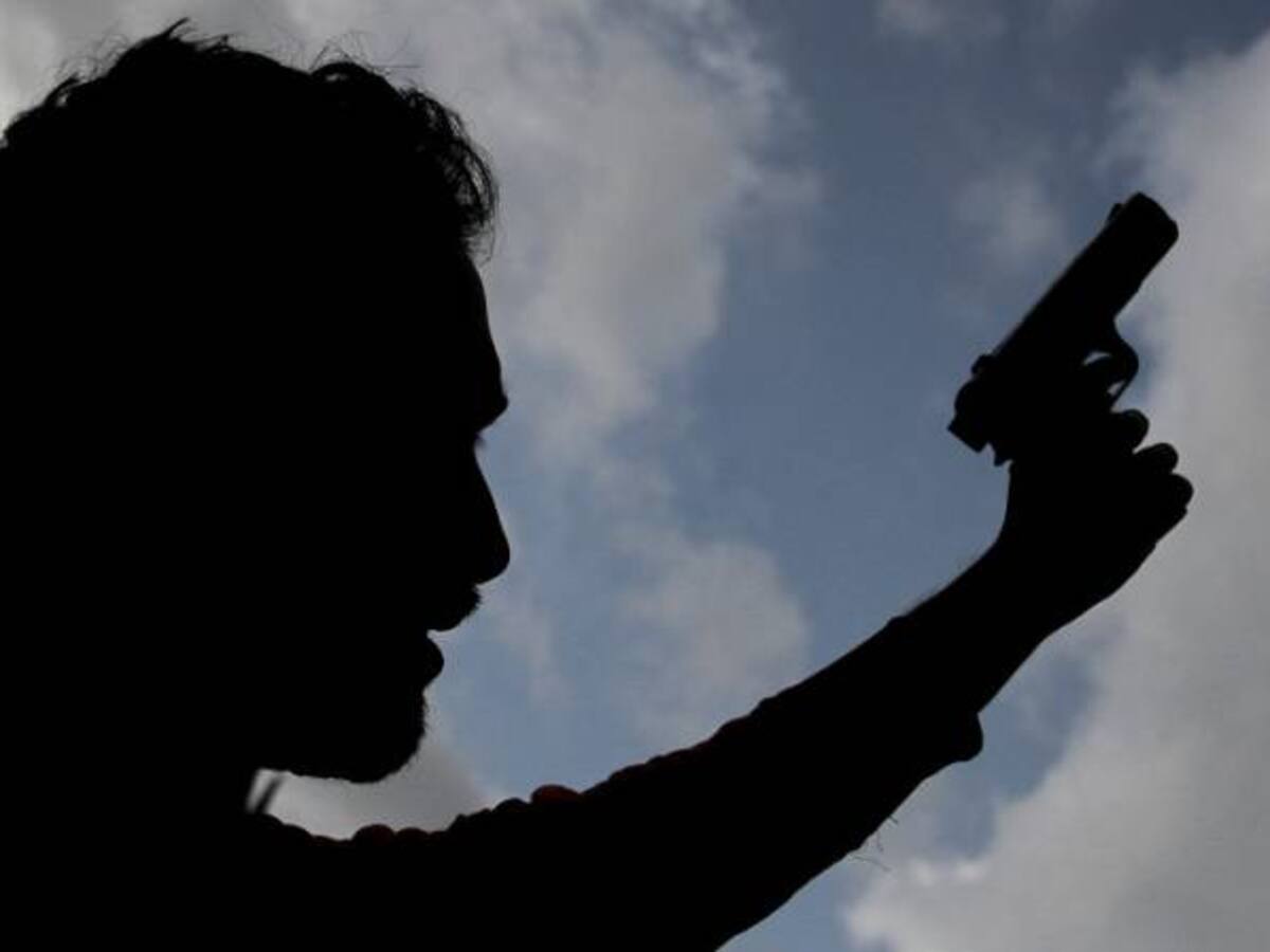 A los colombianos les preocupa más la delincuencia en las calles que la guerrilla