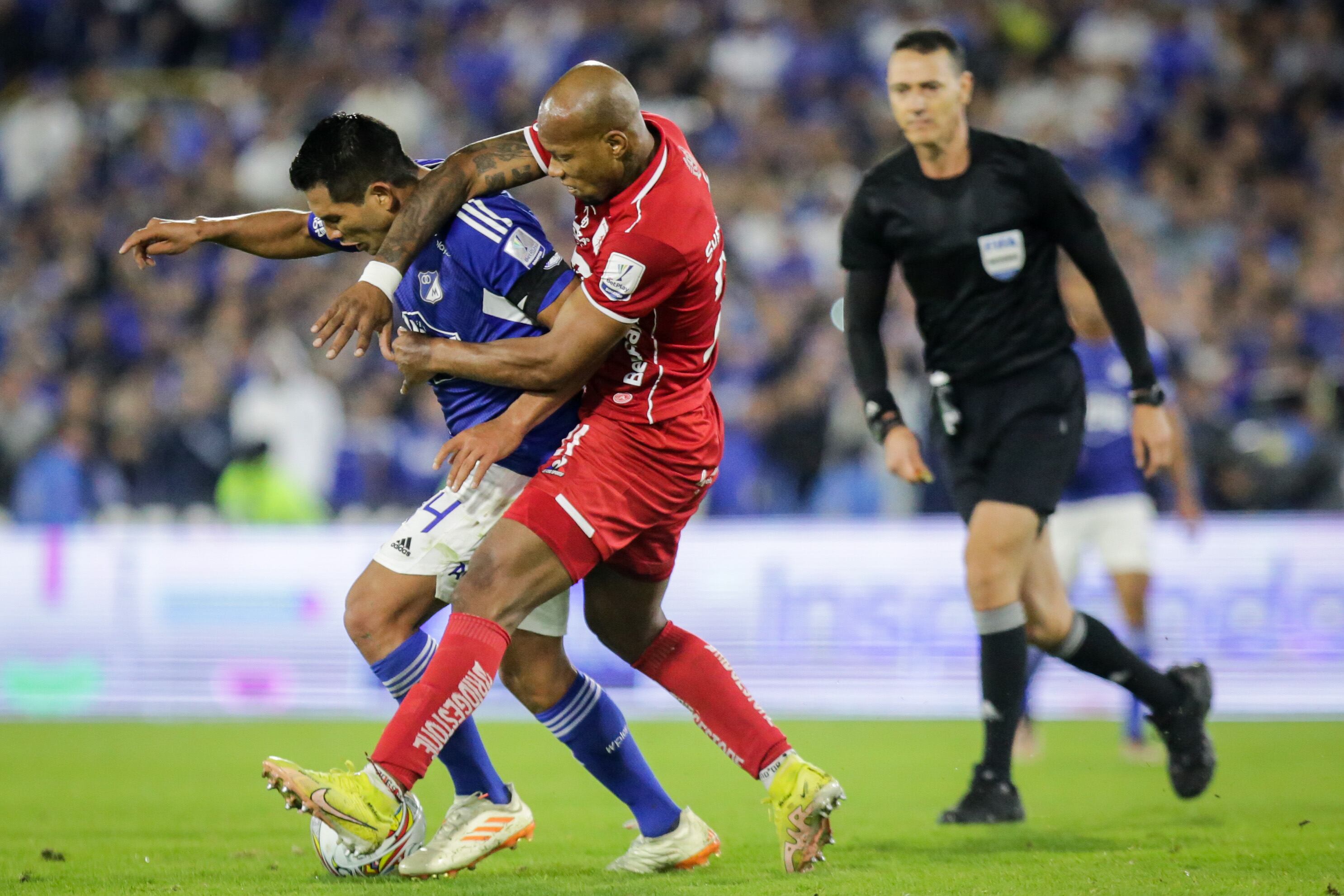 Millonarios ya está clasificado a la Libertadores; mientra que América lucha por un cupo en Liga y Reclasificación. (Colprensa - Mariano Vimos)