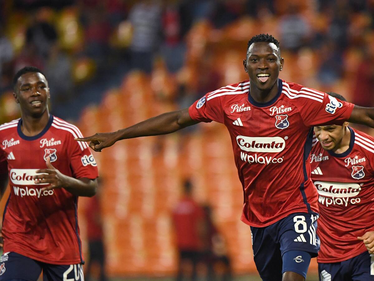 Medellín recibe a Defensa y Justicia buscando el liderato de su grupo en Copa Sudamericana