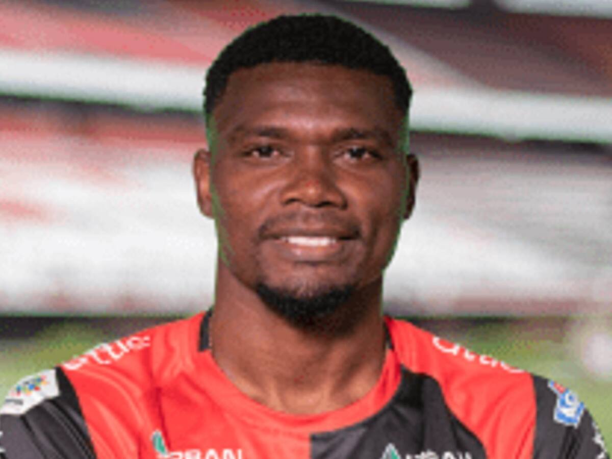 "Me tocó quitarle un carro a Cadena porque me debe desde octubre"