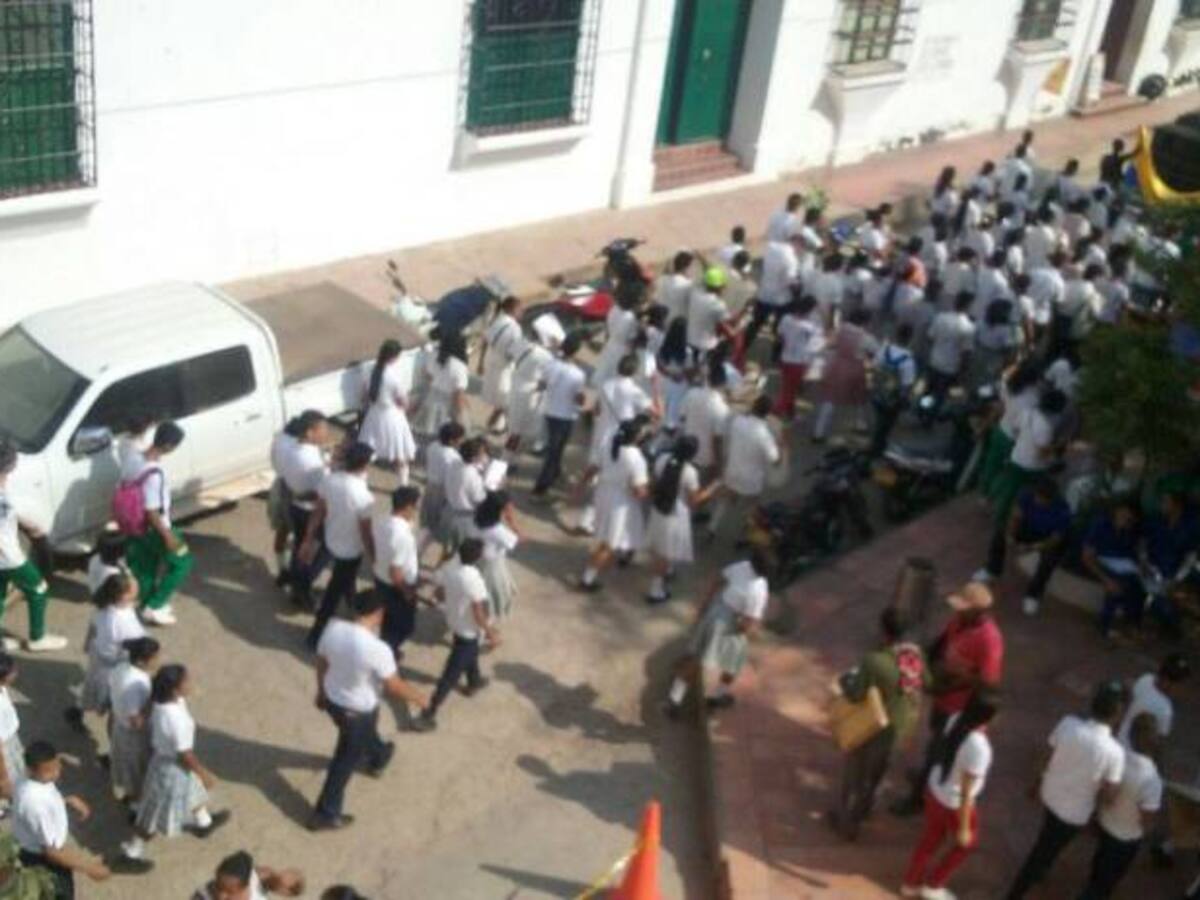 Acuerdo entre Electricaribe y Alcaldía de Mompox para restablecer servicio en colegios