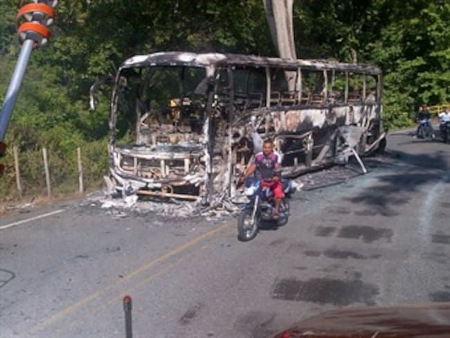 Fotos: Millonarias pérdidas por ataque de Farc contra camiones en Antioquia