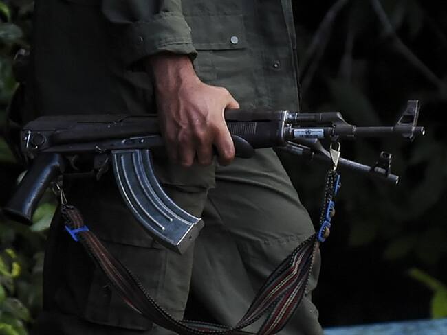 Disidencias podrían tener acceso a depósitos de armas de las Farc. Foto: Getty Images