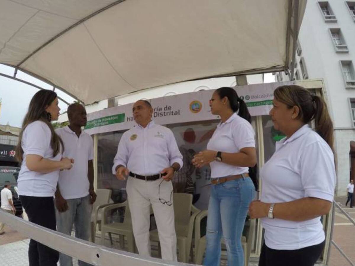 Oficina Móvil de Impuestos de la Alcaldía llega a los barrios de Cartagena