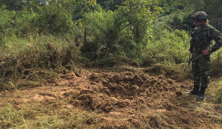 Los artefactos fueron detonados controladamente por técnicos antiexplosivos.
