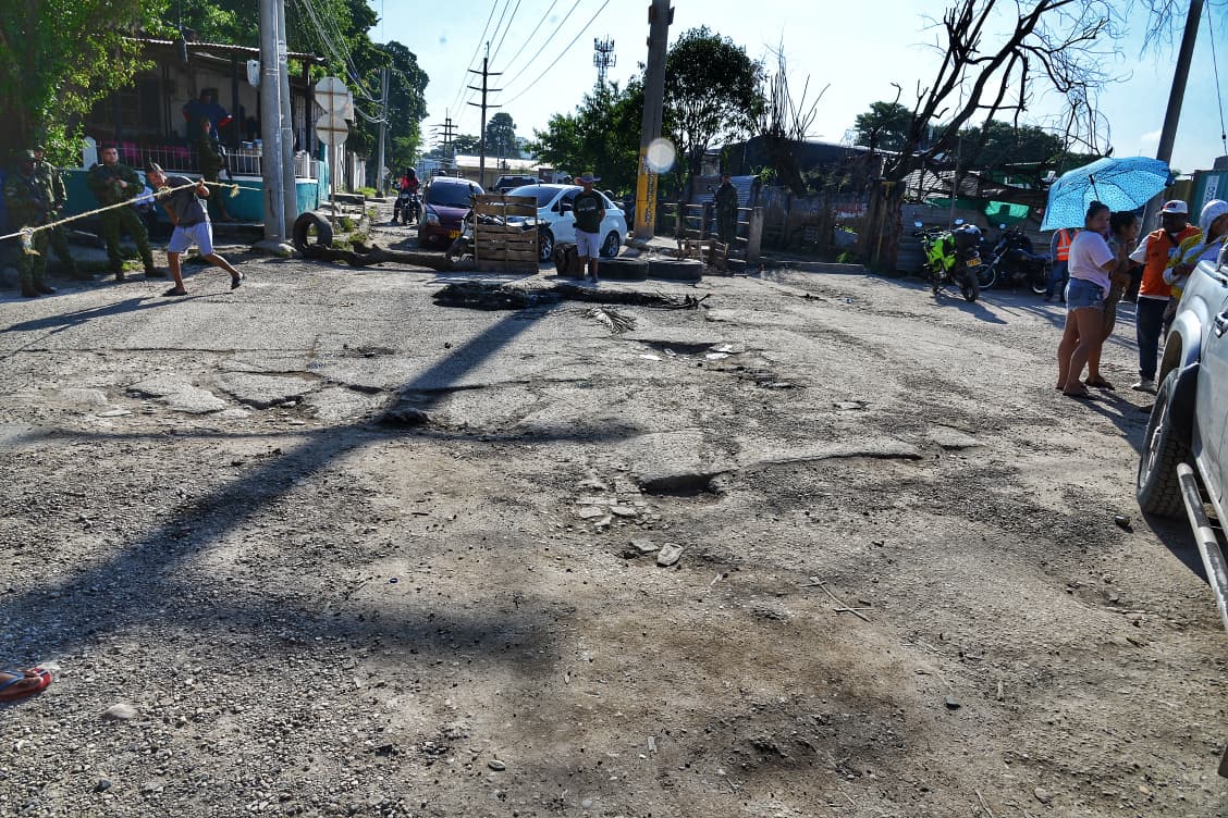 Avanza la licitación para rehabilitar vías importantes en El Laguito y el sector Manzanillo de El Bosque