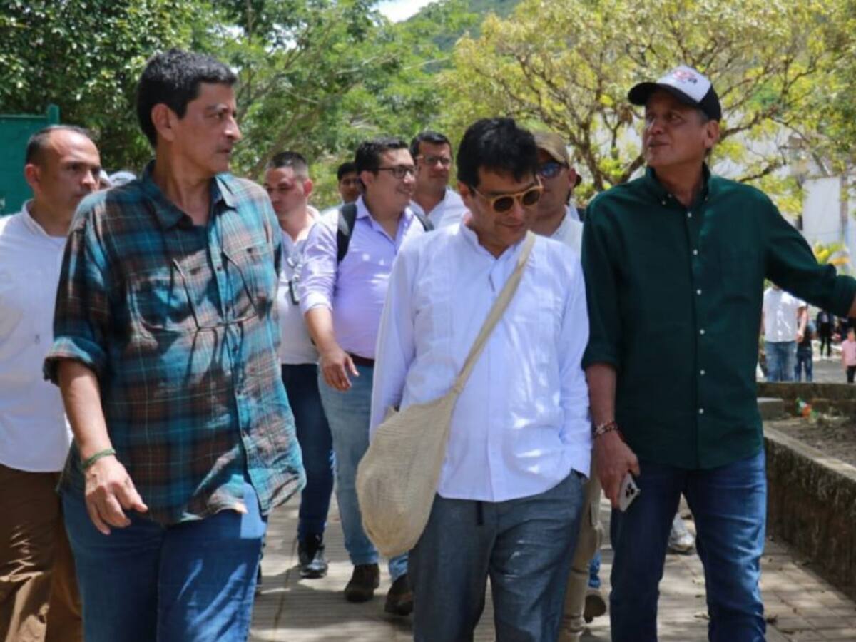 "Violencia recrudece reclutamiento de menores": Comisionado de Paz