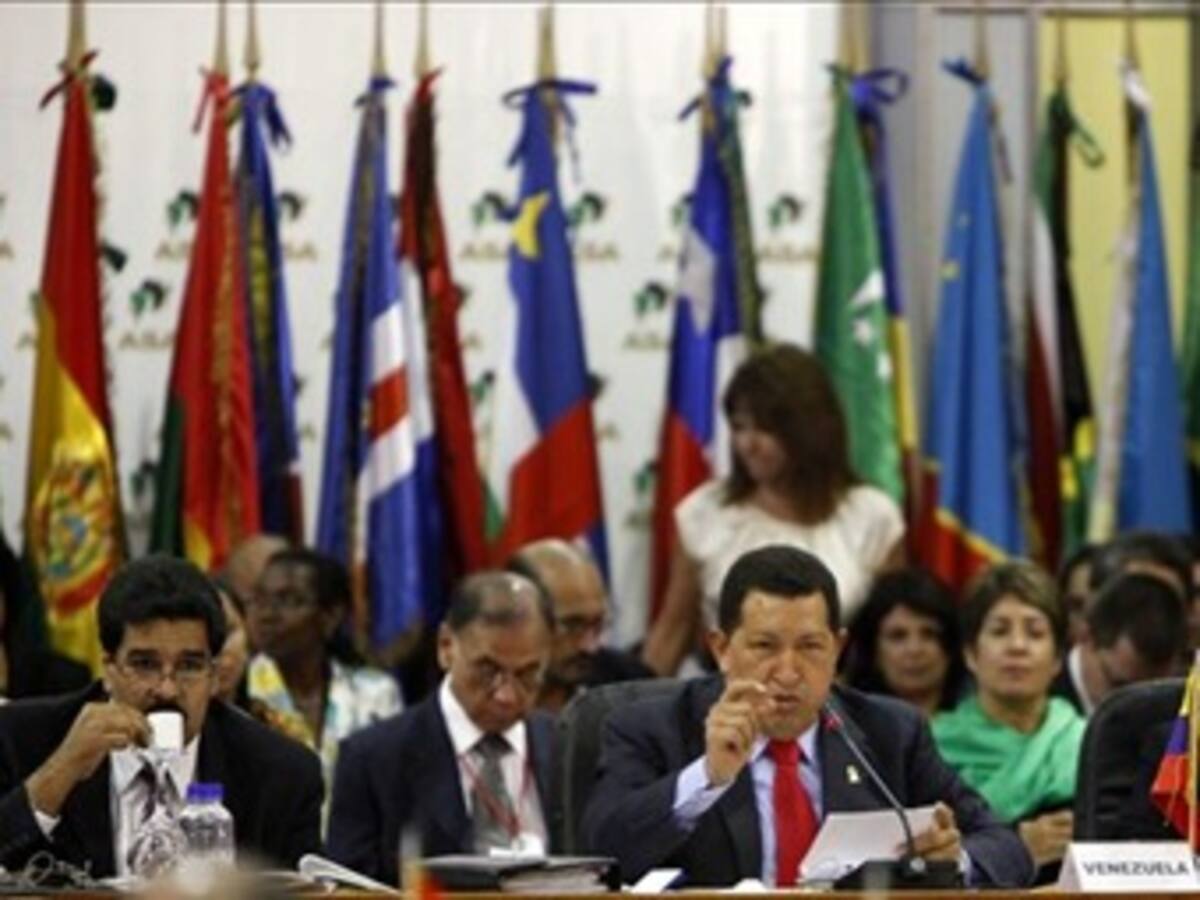 Países suramericanos constituirán su propio banco internacional.