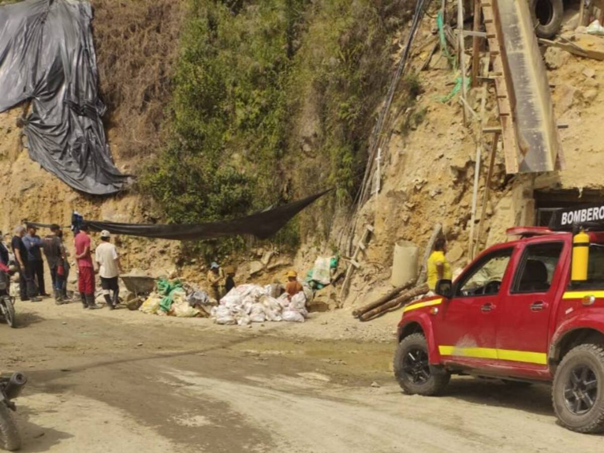 Nueve mineros se encuentran atrapados en una mina en Marmato en Caldas