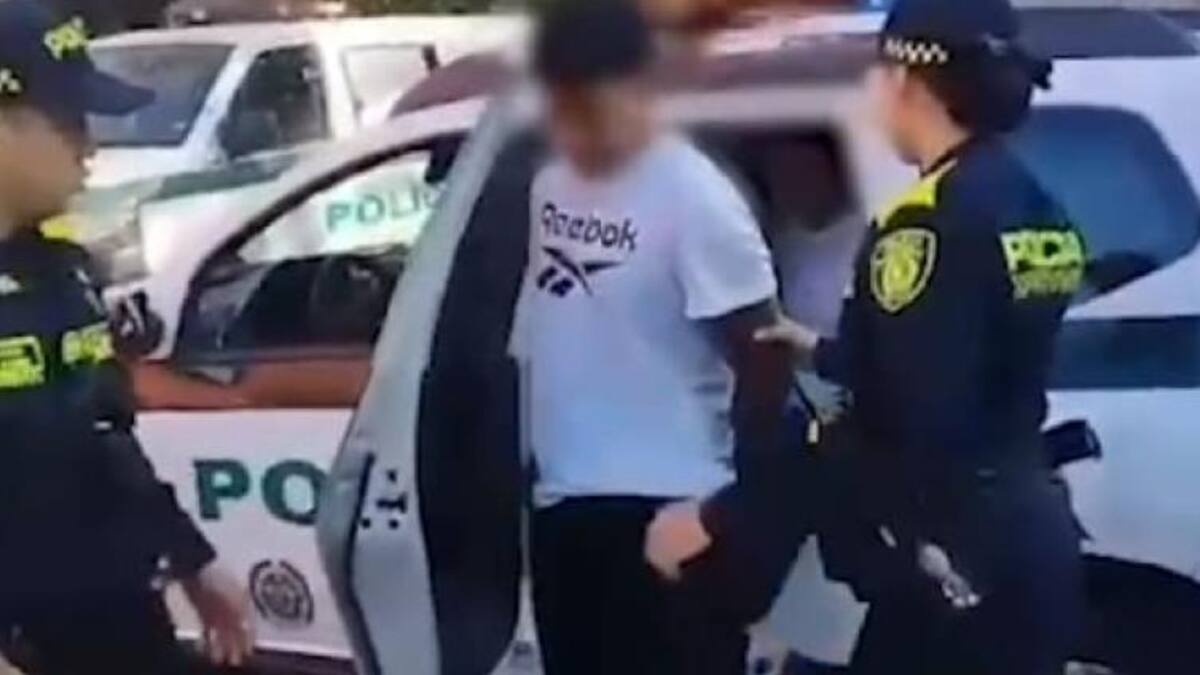 En una persecución fueron capturados dos hombres e incautada una motocicleta en Belén