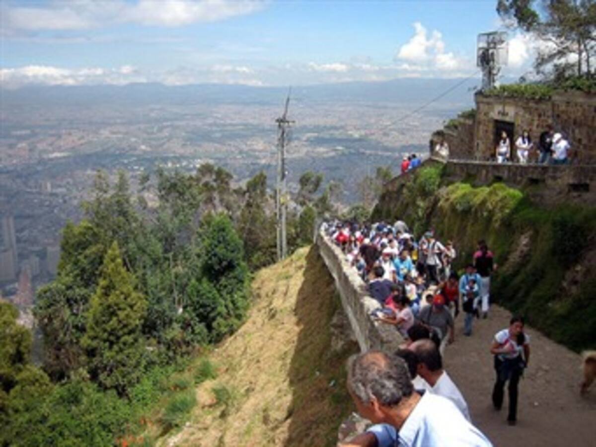 La Personería le solicitó al Alcalde de Bogotá mantener cerrado el camino a Monserrate