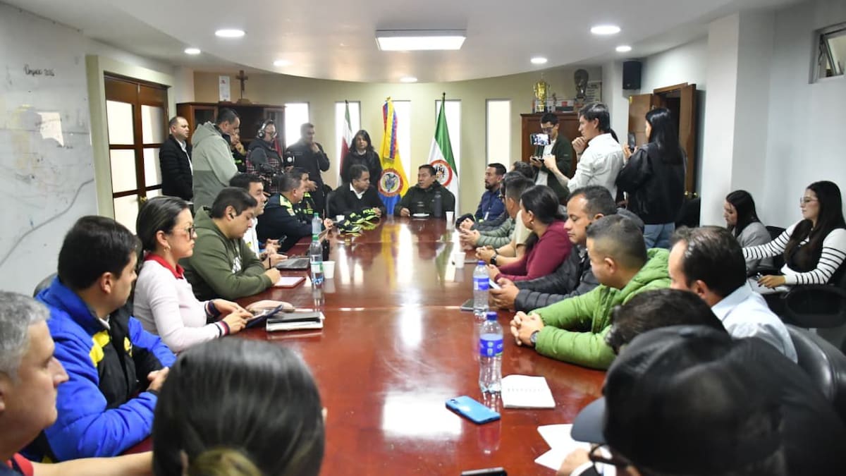 Levantan bloqueos en Tunja tras acuerdos entre autoridades y taxistas
