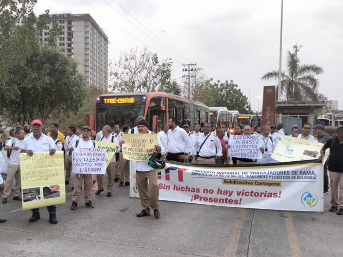 Protesta de conductores generó retrasos en operación de Transcaribe