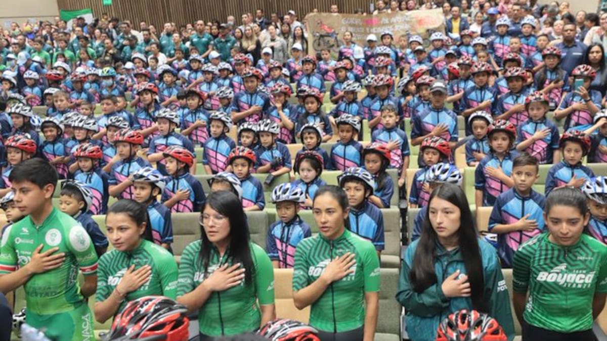 Ya hay ministro del deporte encargado: presidente firmó el decreto