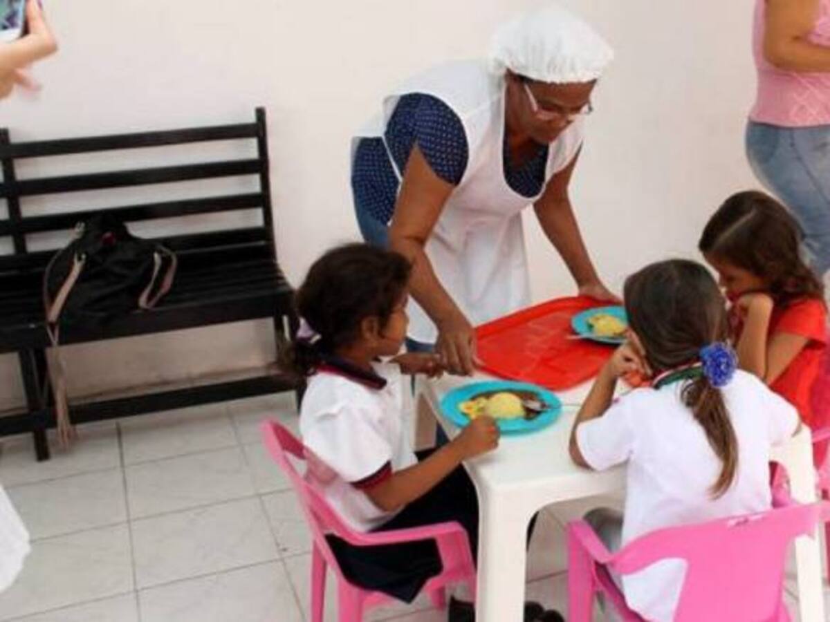 Congreso tramita ley para mejorar condición de vida de niños a cargo del ICBF