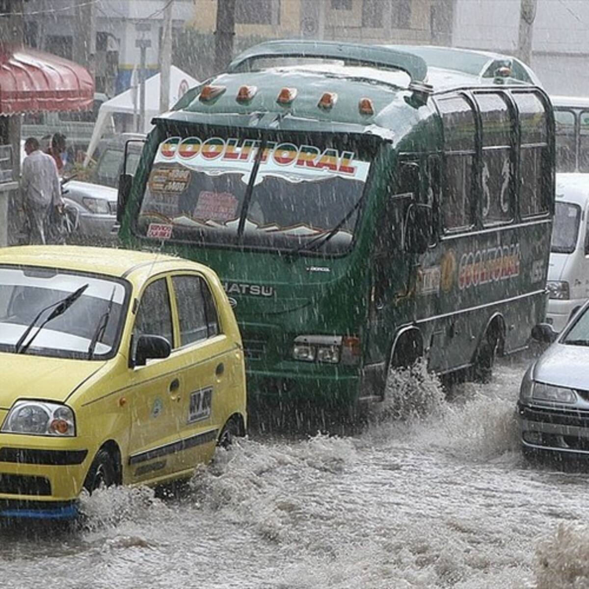 Reportan nuevas emergencias por lluvias en Barranquilla y Soledad