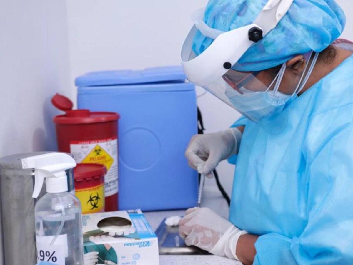 Inicia vacunación contra el COVID-19 en adultos mayores de Santa Marta