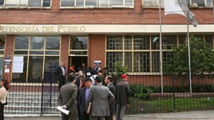 Defensor del Pueblo niega que se estén dando "cargos burocráticos"