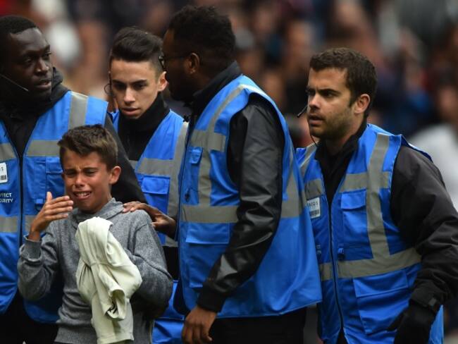 El gran gesto de Neymar con un niño que se coló llorando a la cancha