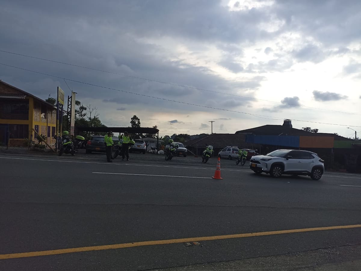 60 Uniformados de Policía de Tránsito del Quindío garantizan seguridad vial