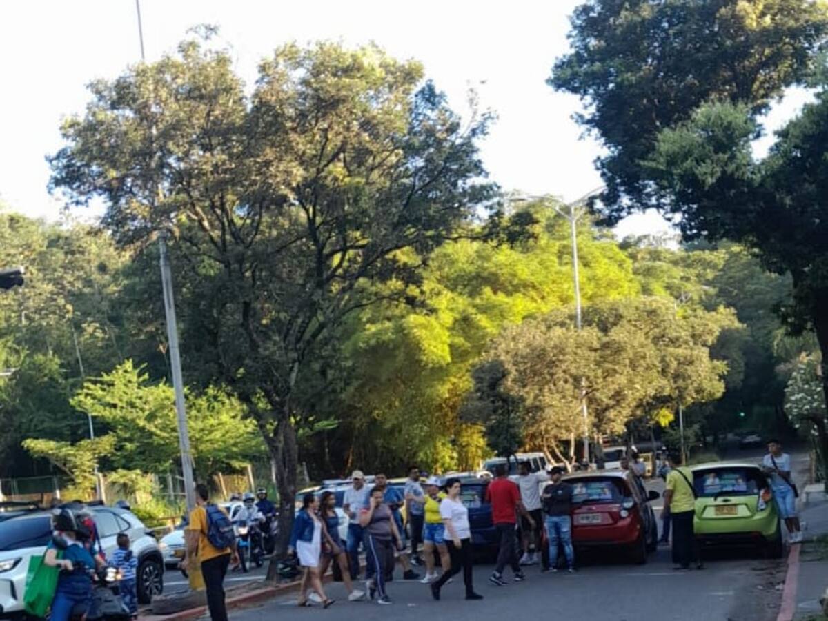Puntos de Bucaramanga se encuentran bloqueados por movilizaciones