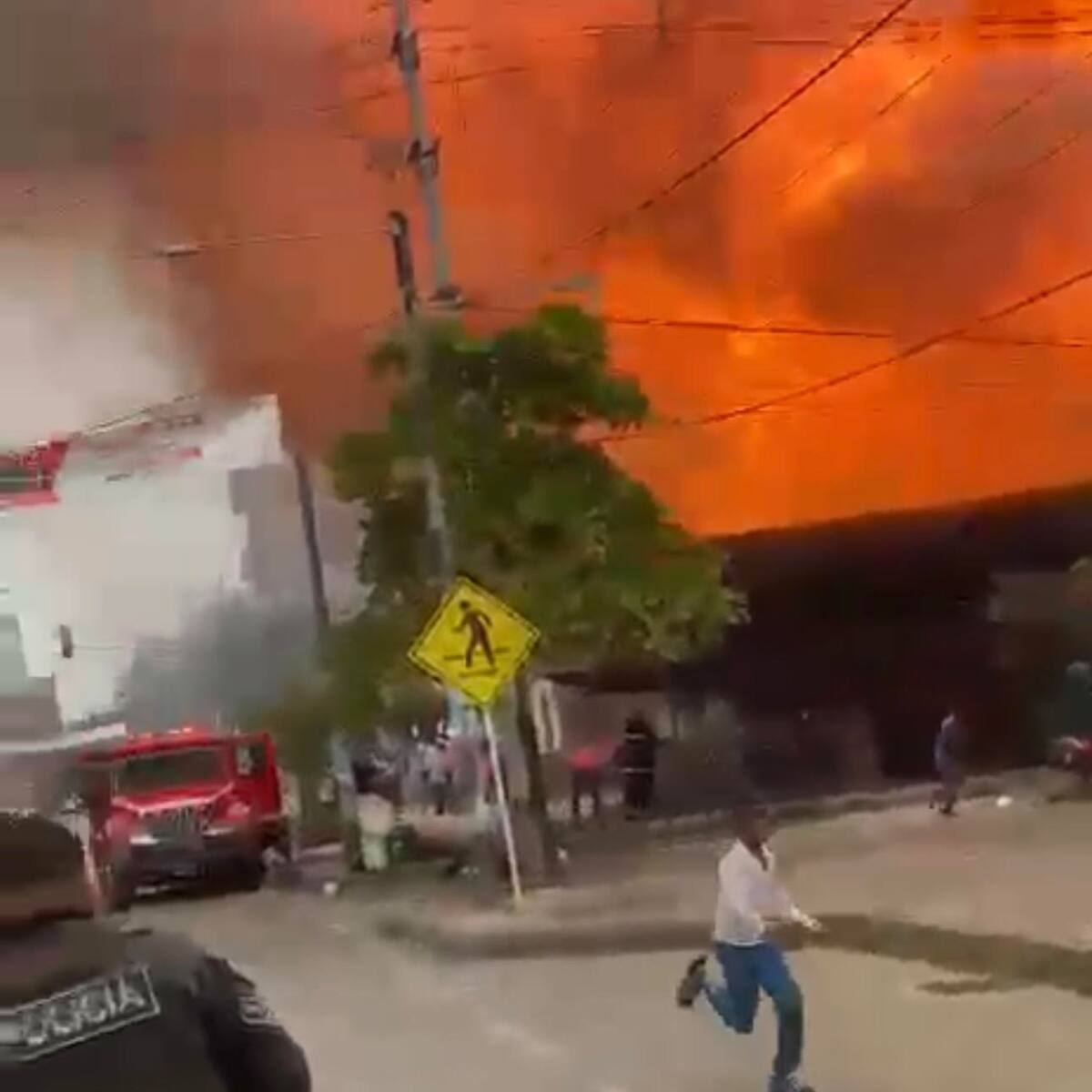 Explosión de pipeta de gas provocó incendio en local comercial de Turbo, Antioquia