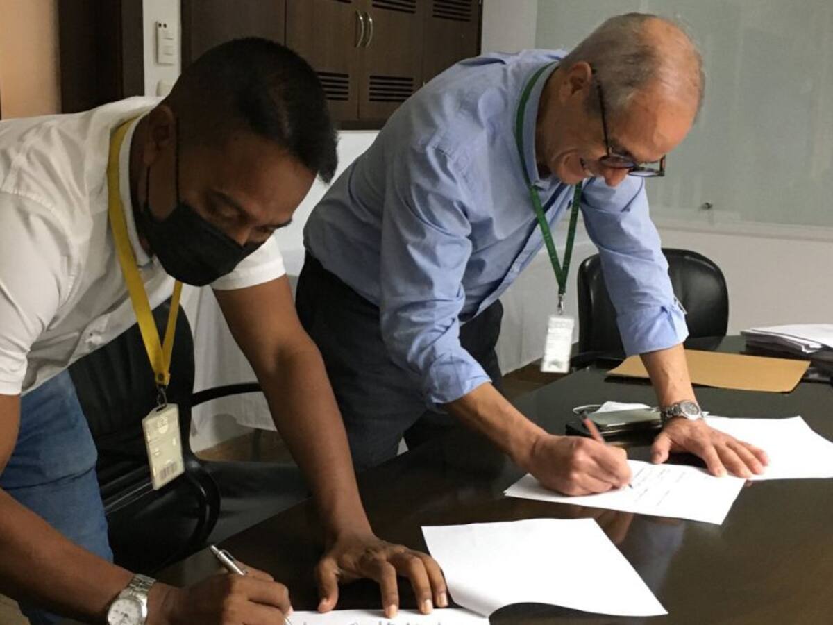 Monómeros firma convención colectiva con grupo sindical