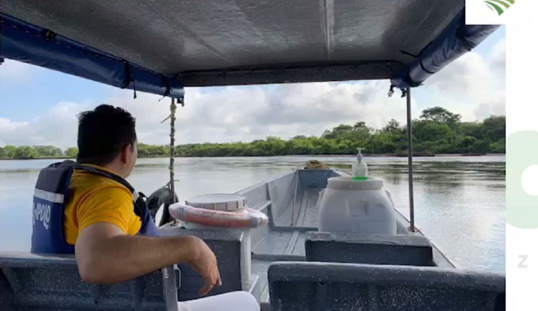 Verificación de los estándares del transporte fluvial escolar.