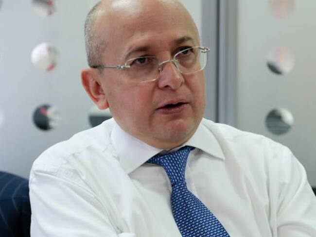 Canciller responde a fiscal por amistad de embajador en España y Víctor Maldonado