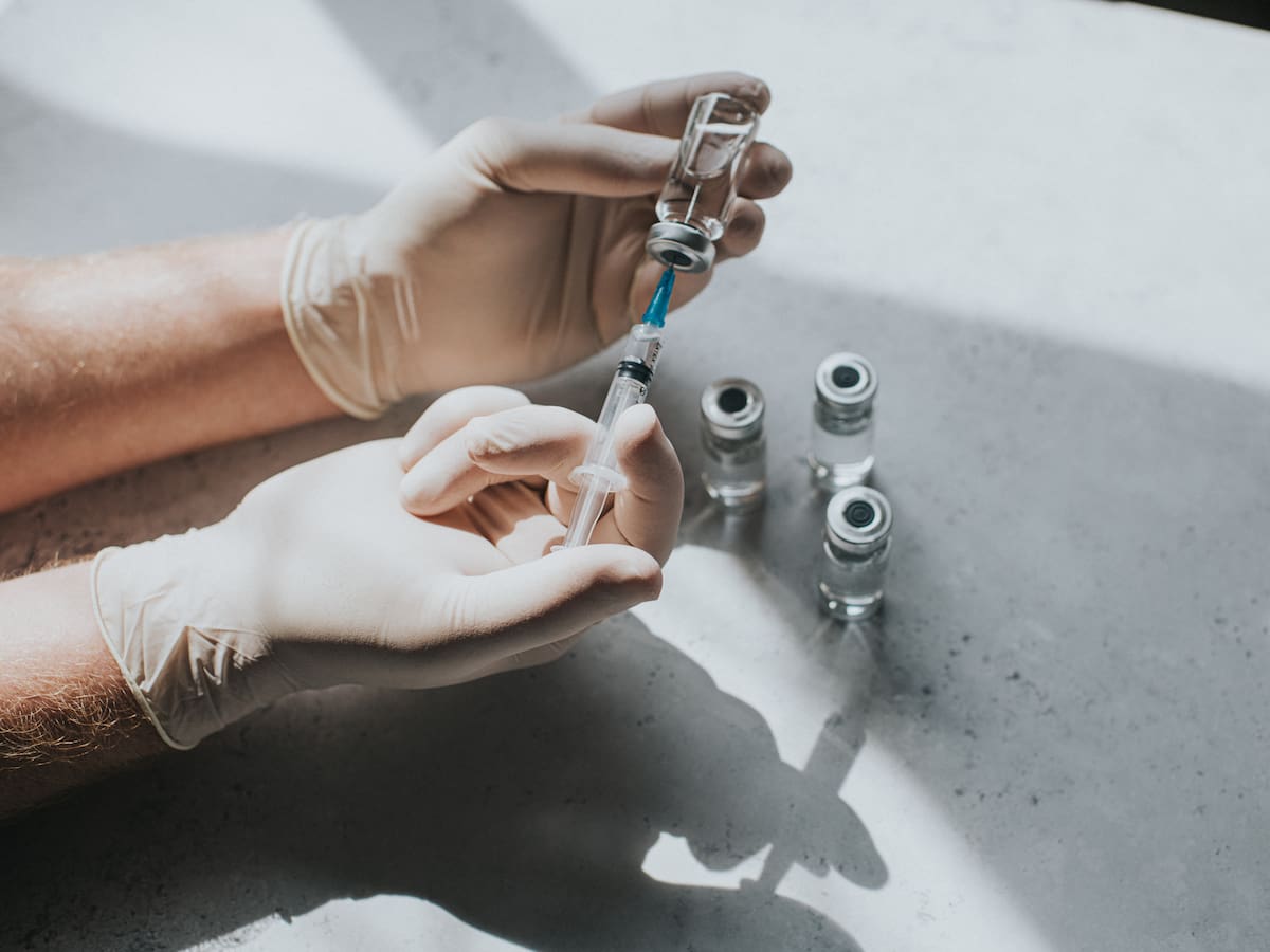 Alerta por Semana Santa: piden a viajeros actualizar vacunas contra fiebre amarilla y sarampión