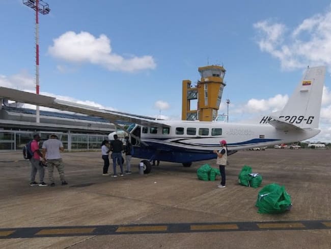 Patrulla Aérea Civil Colombiana entrega ayudas en Bolívar