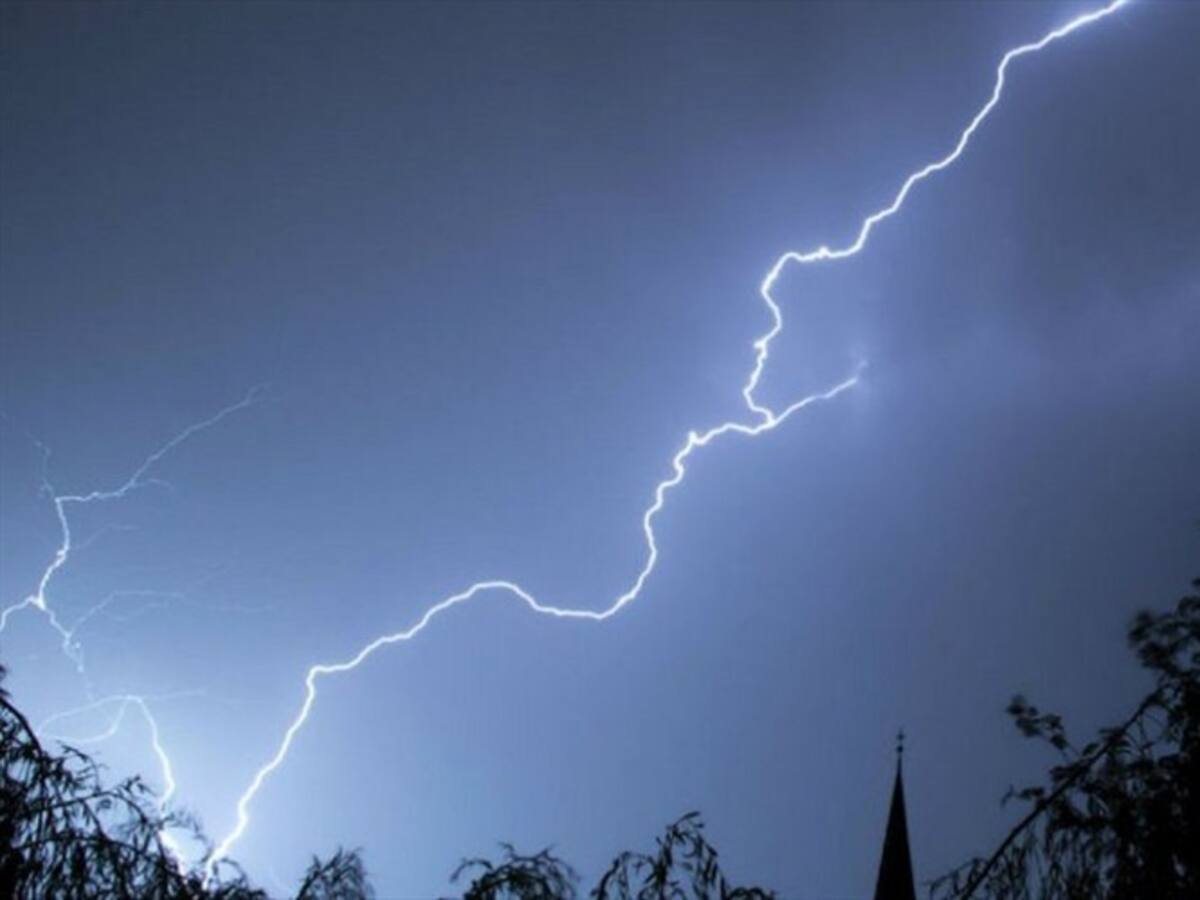 Tragedia en Córdoba: Niño de 12 años muere tras impacto de rayo en Pueblo Nuevo